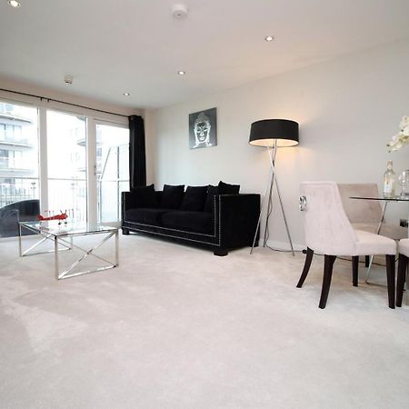 Ferienwohnung Perfect Getaway In Cardiff Marina Exterior foto